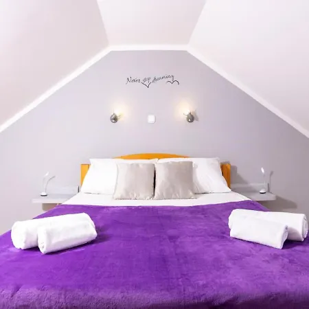 Vela Stiniva Apartment Zastrazisce
