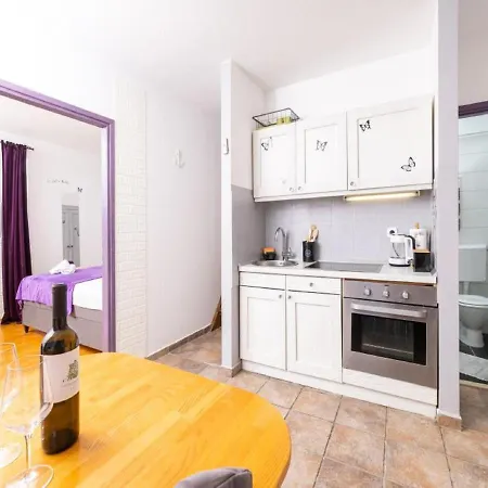 Apartment Vela Stiniva Zastrazisce