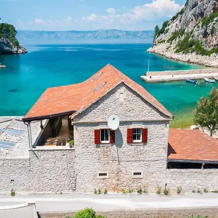 Apartment Vela Stiniva Zastrazisce
